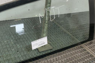 Custode arriere droit VOLKSWAGEN POLO 4