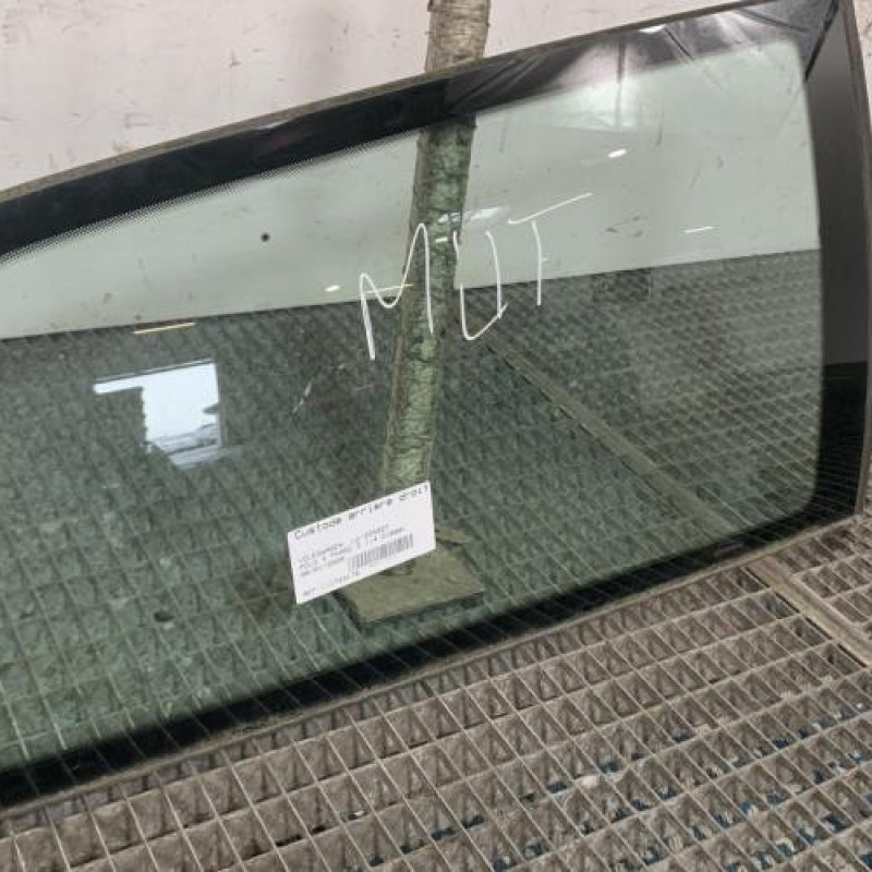 Custode arriere droit VOLKSWAGEN POLO 4 Photo n°3