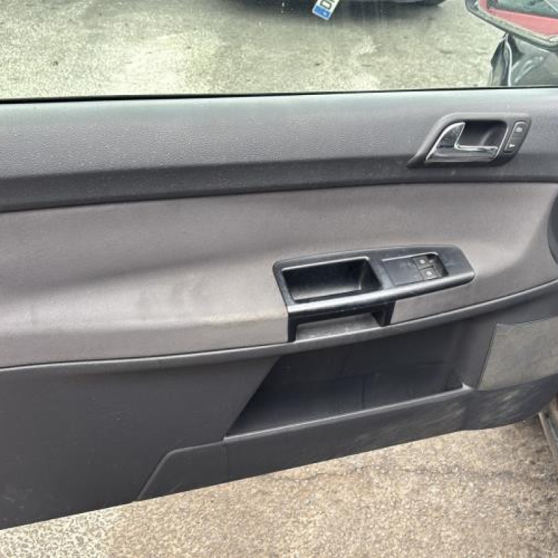 Custode arriere droit VOLKSWAGEN POLO 4 Photo n°13