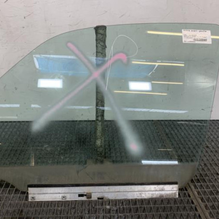 Vitre avant gauche OPEL MERIVA A Photo n°1