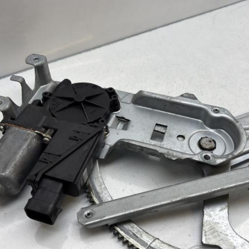 Leve vitre electrique avant droit OPEL MERIVA A Photo n°2