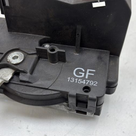 Serrure avant droit OPEL MERIVA A