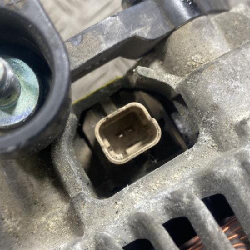 Alternateur PEUGEOT 407 Photo n°3