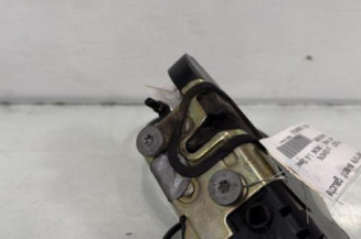 Serrure avant gauche PEUGEOT 407 Photo n°1