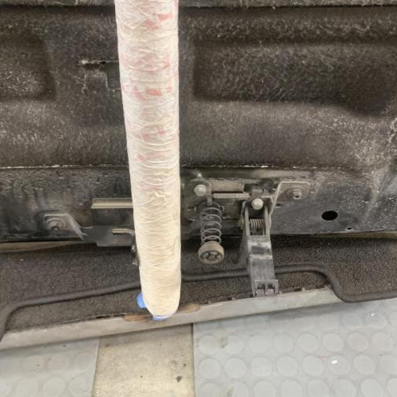 Capot RENAULT GRAND SCENIC 3 Photo n°6