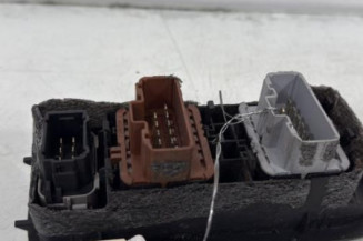 Interrupteur de leve vitre avant gauche RENAULT MEGANE 2