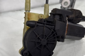 Leve vitre electrique avant gauche RENAULT MEGANE 2