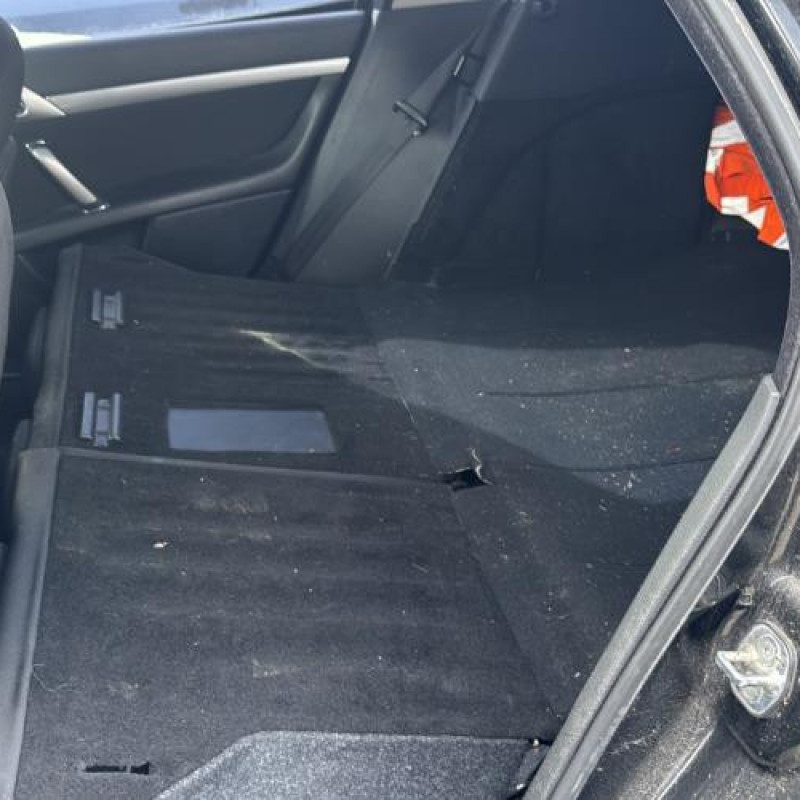 Bouton de coffre PEUGEOT 407 Photo n°15