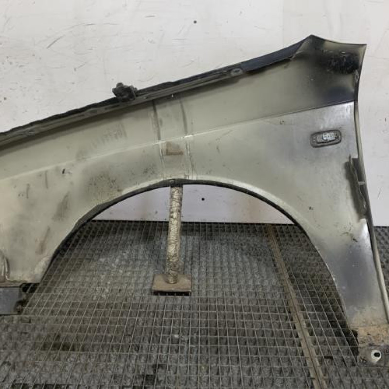 Aile avant droit AUDI A4 2 Photo n°8