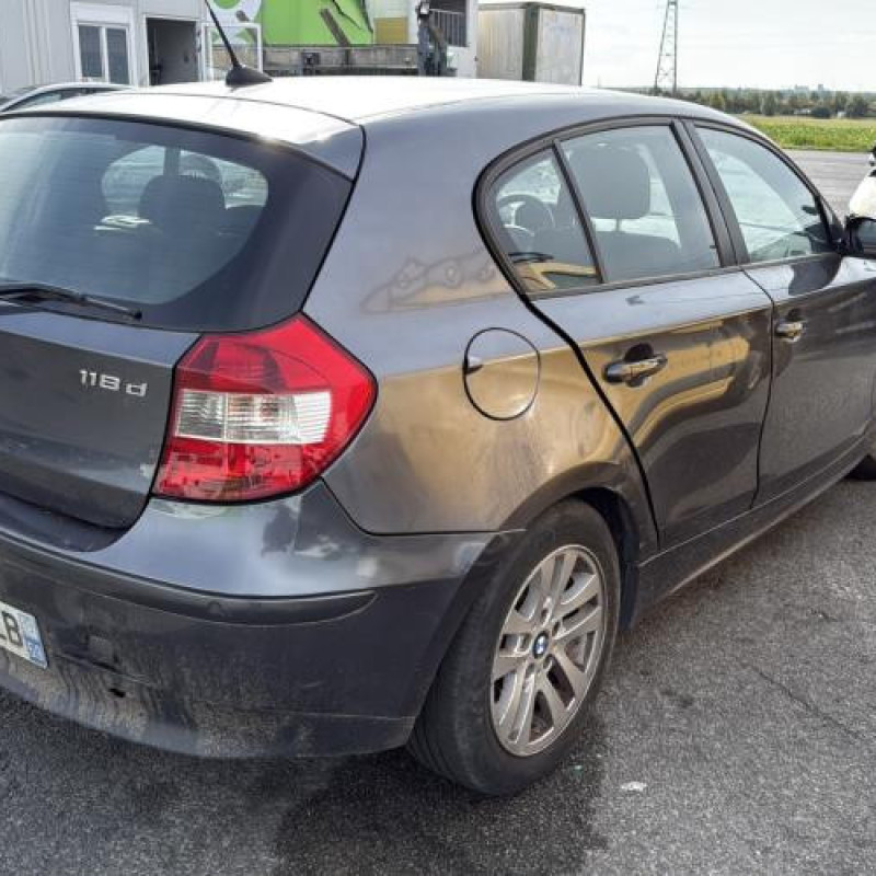 Feu arriere principal droit (feux) BMW SERIE 1 E87 Photo n°6