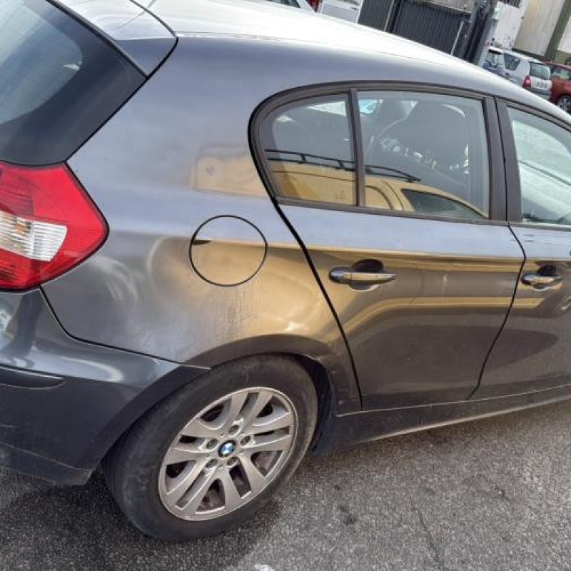 Feu arriere principal droit (feux) BMW SERIE 1 E87 Photo n°9