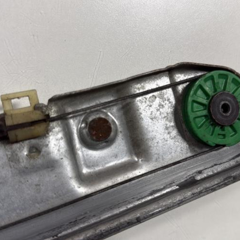 Leve vitre electrique avant gauche RENAULT MASTER 3 Photo n°3