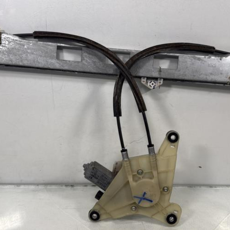 Leve vitre electrique avant gauche RENAULT MASTER 3 Photo n°6