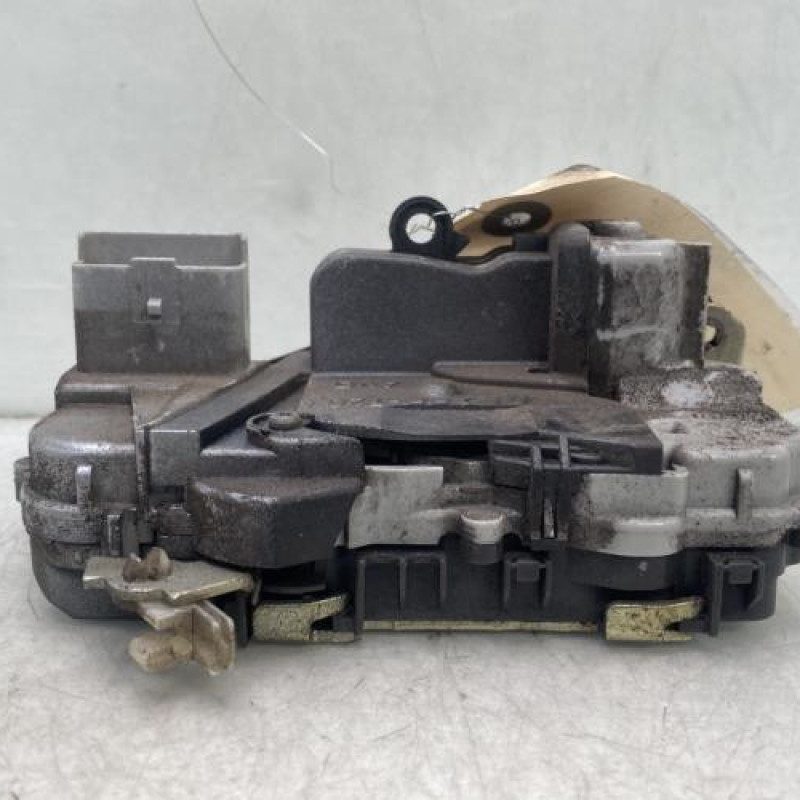 Serrure avant droit PEUGEOT 307 Photo n°1