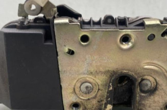 Serrure avant droit PEUGEOT 307