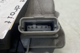 Serrure avant droit PEUGEOT 307