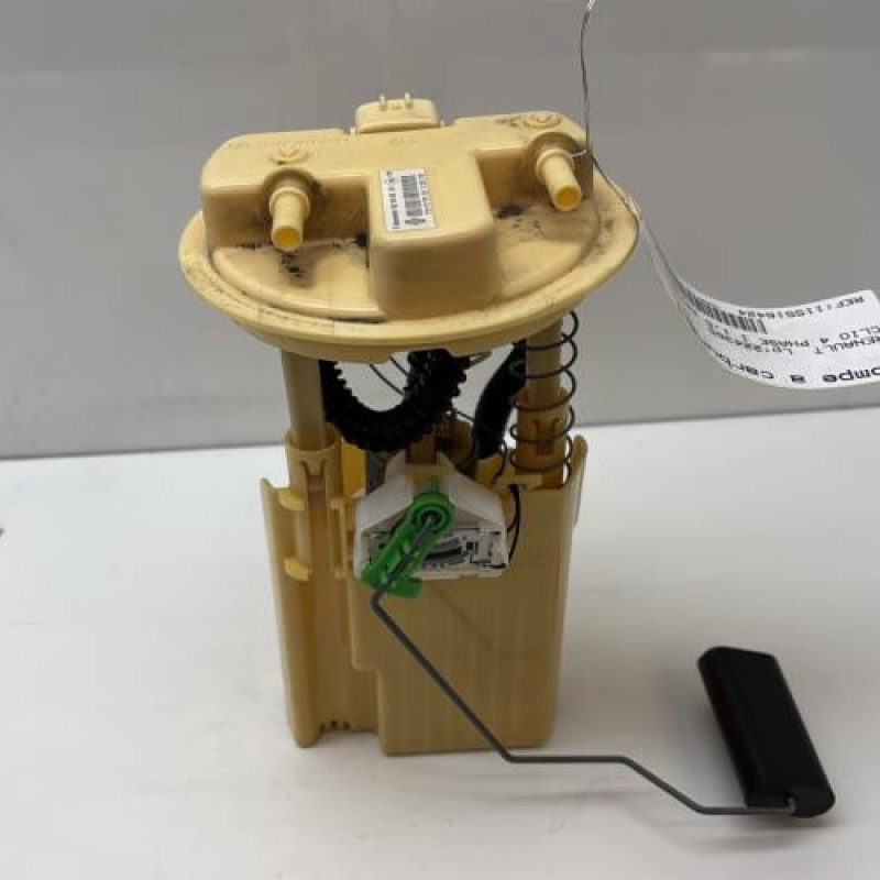 Pompe à carburant RENAULT CLIO 4 Photo n°1