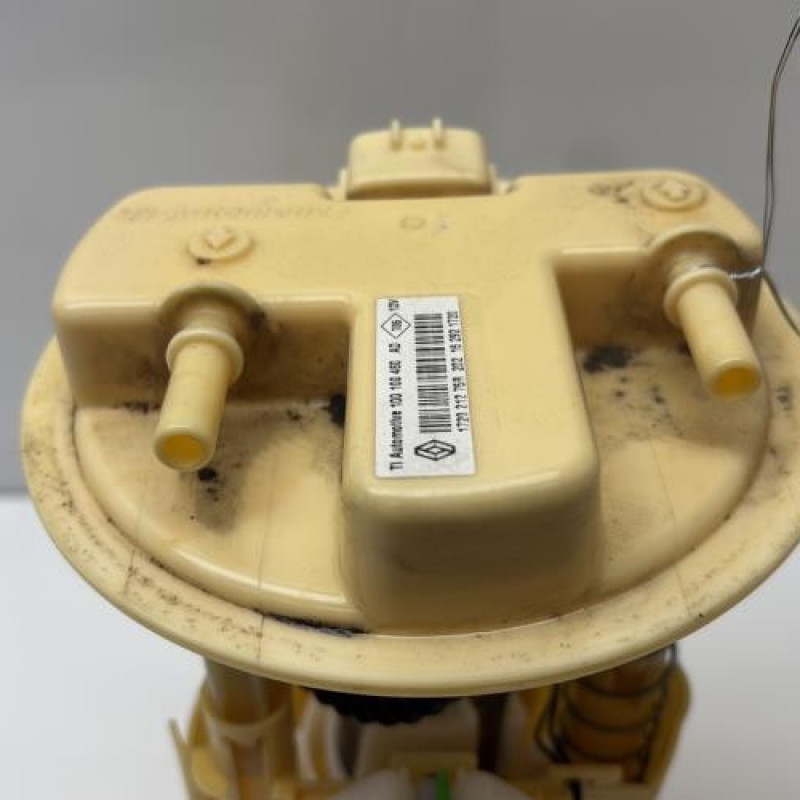 Pompe à carburant RENAULT CLIO 4 Photo n°3