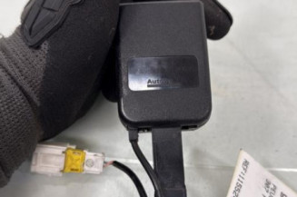 Attache ceinture avant gauche PEUGEOT 307