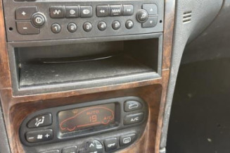 Attache ceinture avant gauche PEUGEOT 307