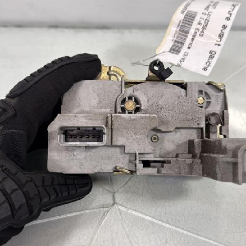 Serrure avant gauche PEUGEOT 307 Photo n°1