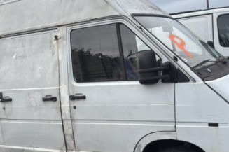 Retroviseur gauche RENAULT TRAFIC 1