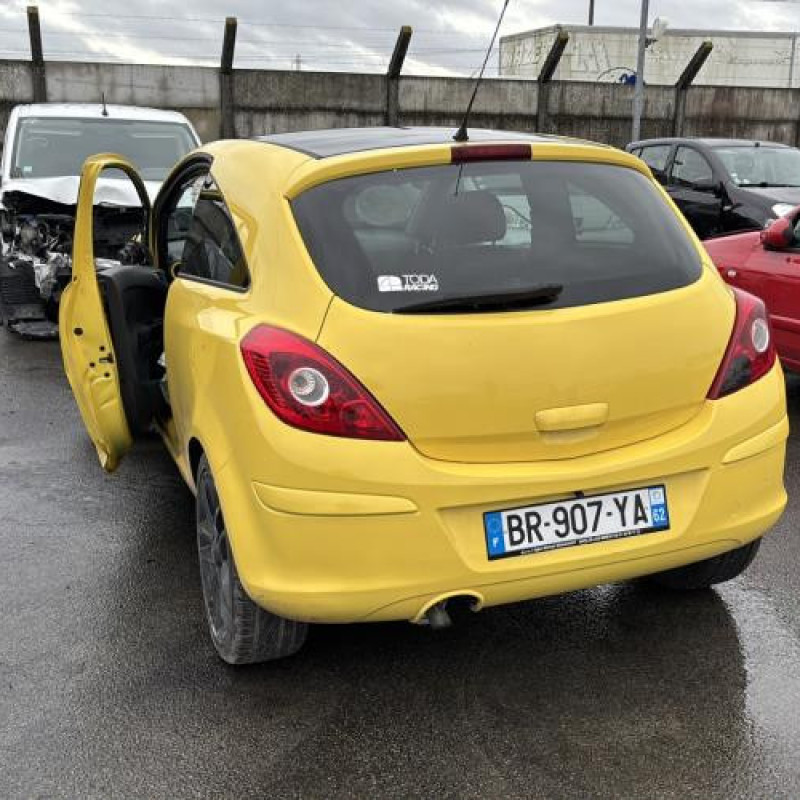 Cremaillere assistee OPEL CORSA D Photo n°4