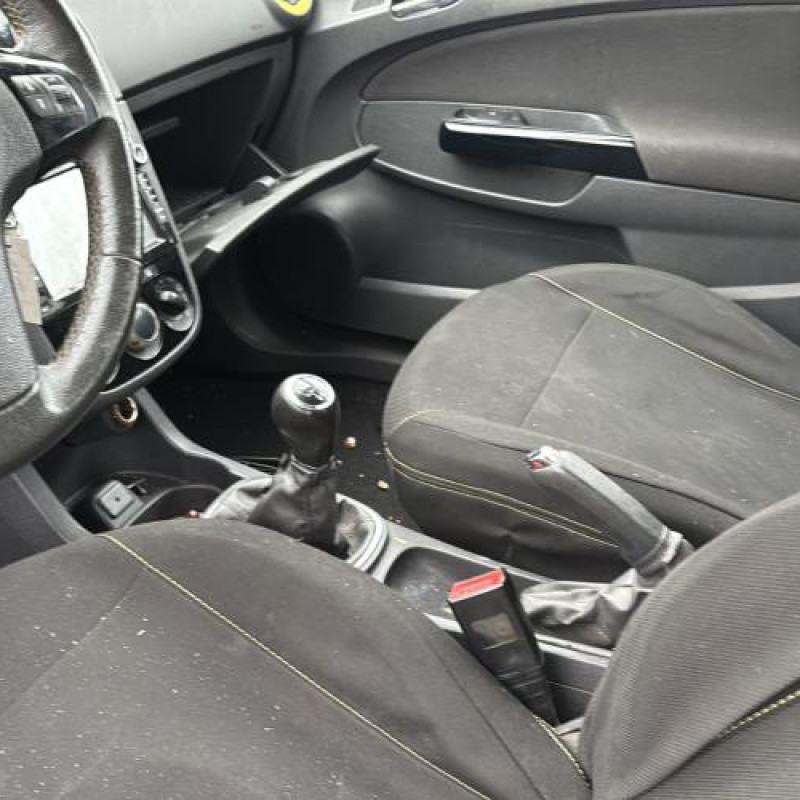 Cremaillere assistee OPEL CORSA D Photo n°5