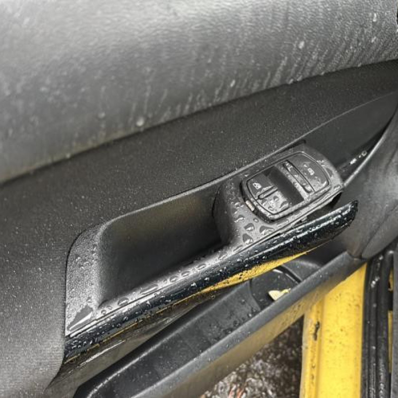 Cremaillere assistee OPEL CORSA D Photo n°16