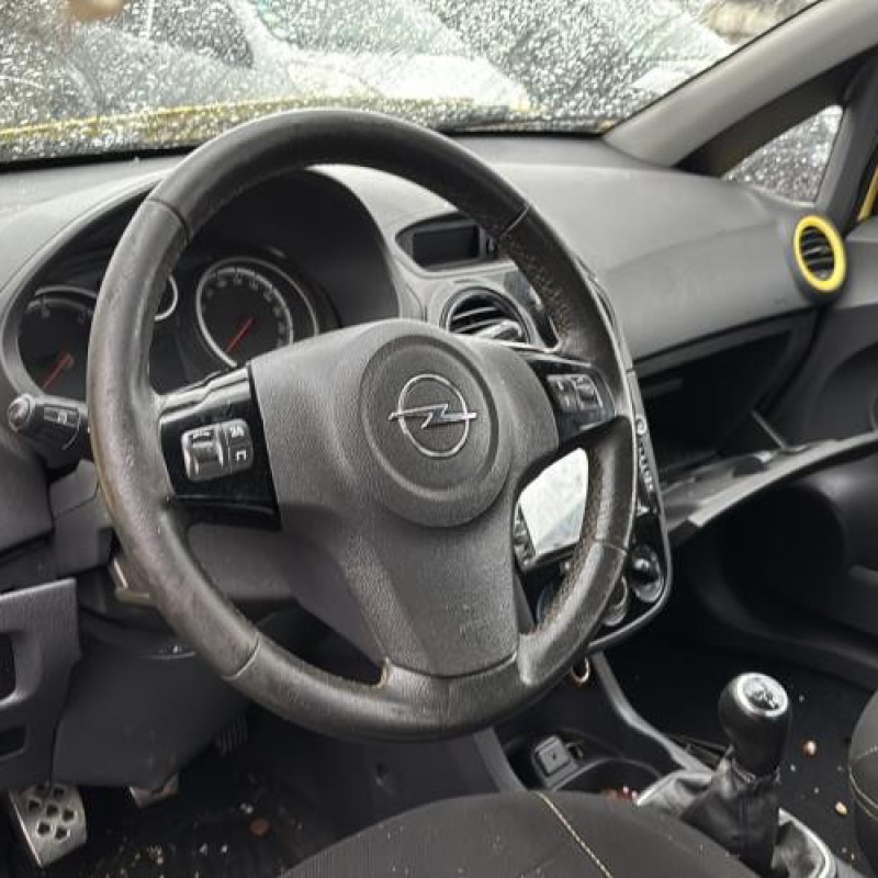 Cremaillere assistee OPEL CORSA D Photo n°17