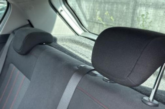 Cremaillere assistee OPEL CORSA D