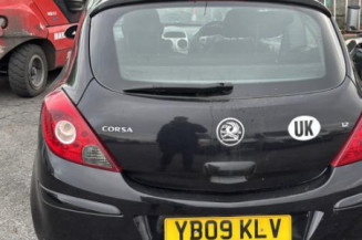 Reservoir essence OPEL CORSA D