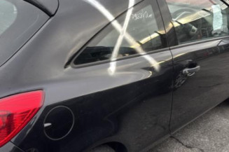 Reservoir essence OPEL CORSA D