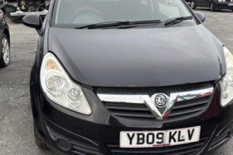 Reservoir essence OPEL CORSA D