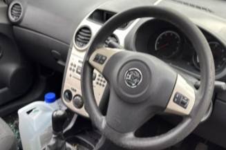 Reservoir essence OPEL CORSA D