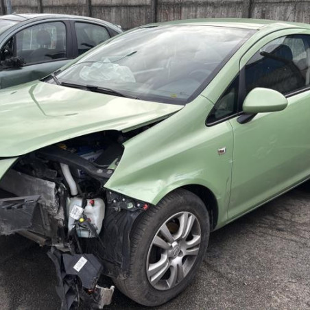 Reservoir essence OPEL CORSA D Photo n°1