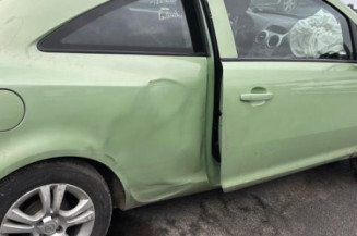 Reservoir essence OPEL CORSA D