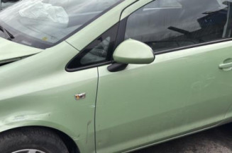 Reservoir essence OPEL CORSA D