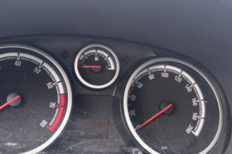 Reservoir essence OPEL CORSA D