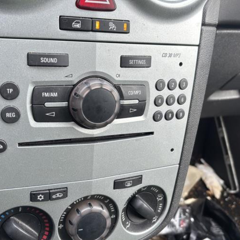 Reservoir essence OPEL CORSA D Photo n°20