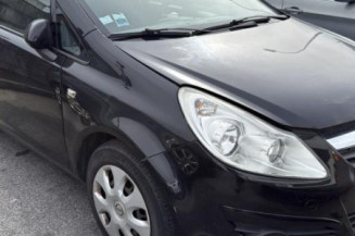 Reservoir essence OPEL CORSA D