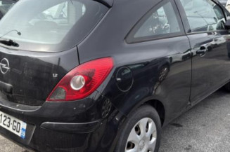 Reservoir essence OPEL CORSA D