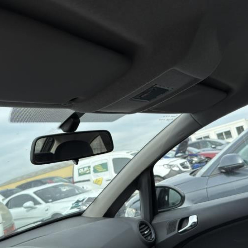 Reservoir essence OPEL CORSA D Photo n°13