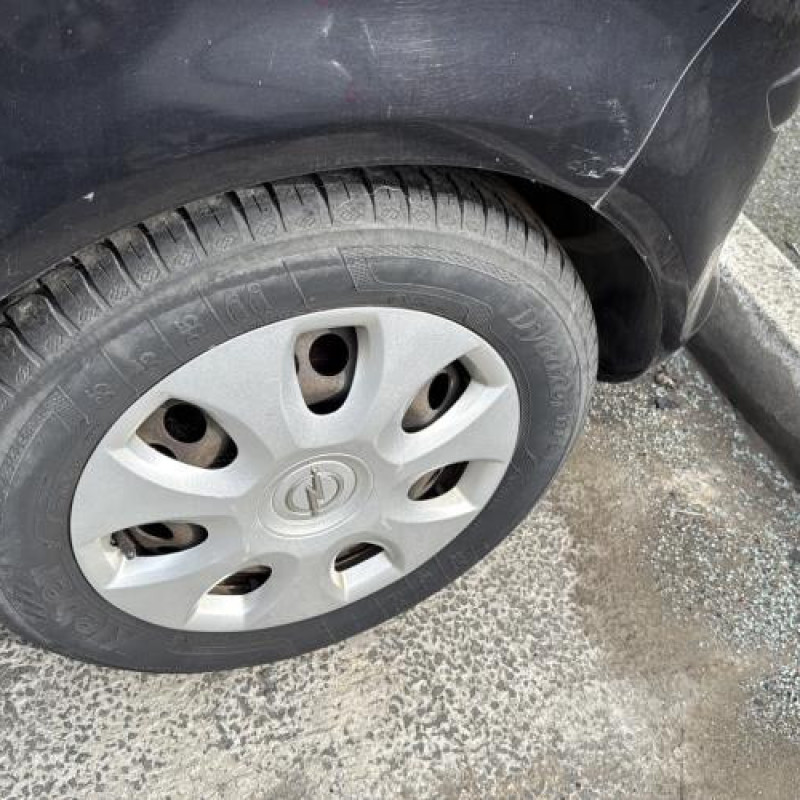 Reservoir essence OPEL CORSA D Photo n°17