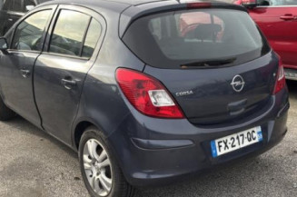 Reservoir essence OPEL CORSA D