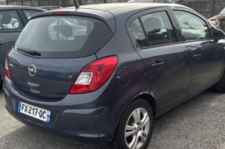 Reservoir essence OPEL CORSA D
