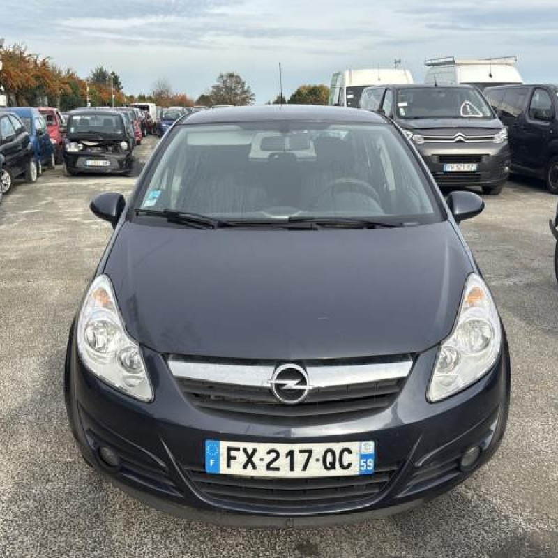 Reservoir essence OPEL CORSA D Photo n°10