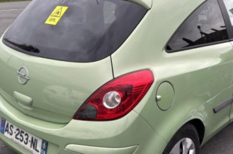 Reservoir essence OPEL CORSA D