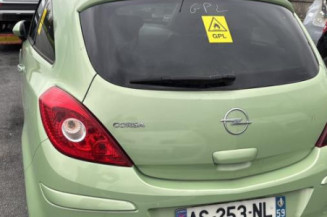 Reservoir essence OPEL CORSA D