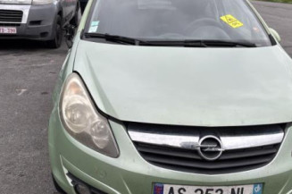 Reservoir essence OPEL CORSA D
